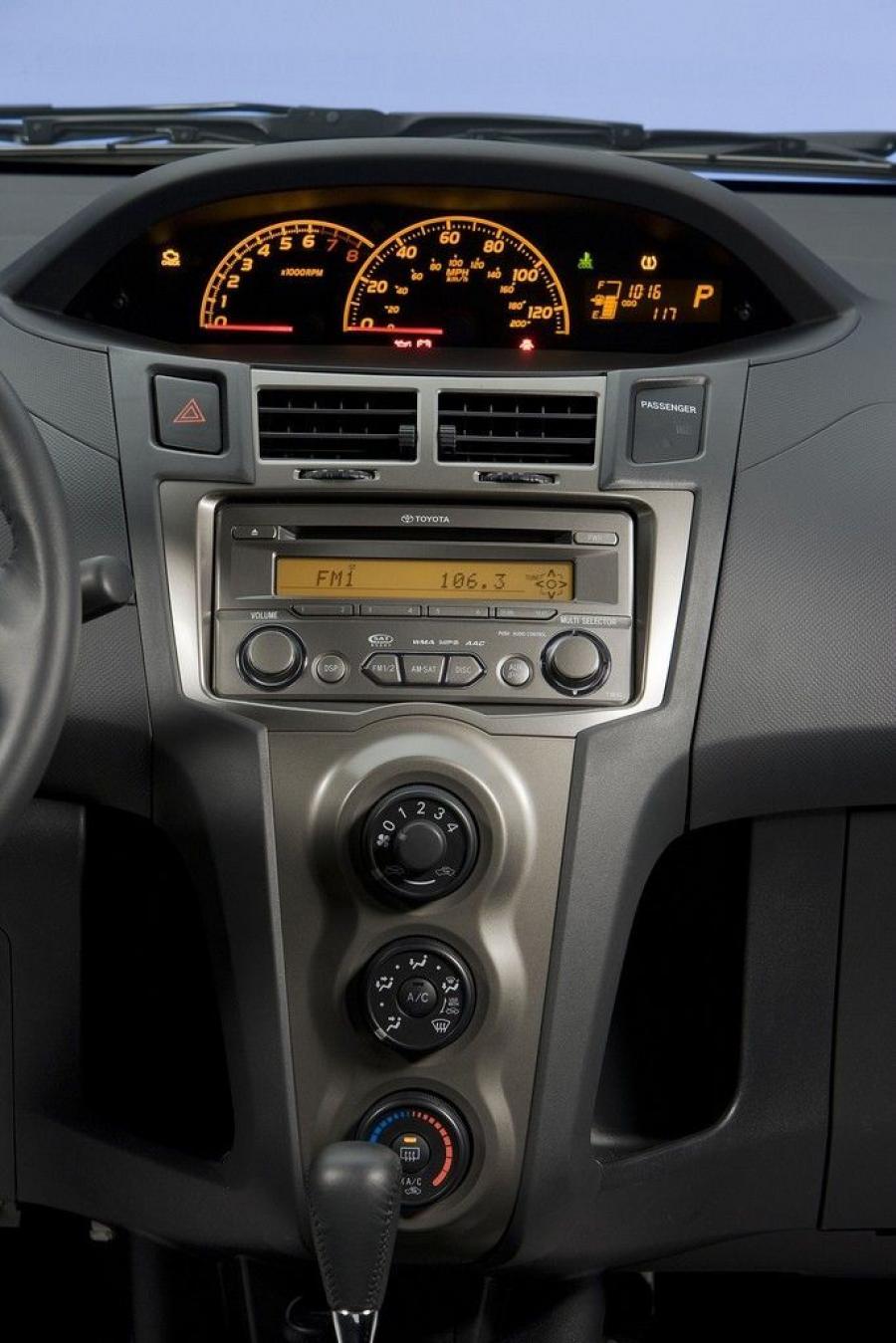  Toyota Yaris 2009 года  (фото 52 из 59)